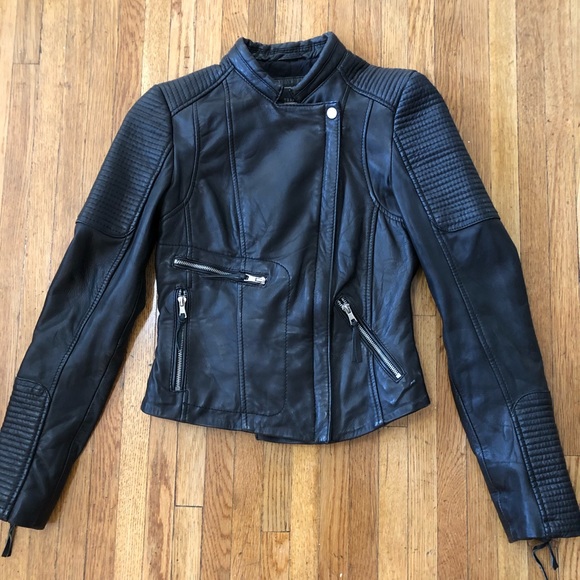 Small black leather jacket - Picture 3 of 4